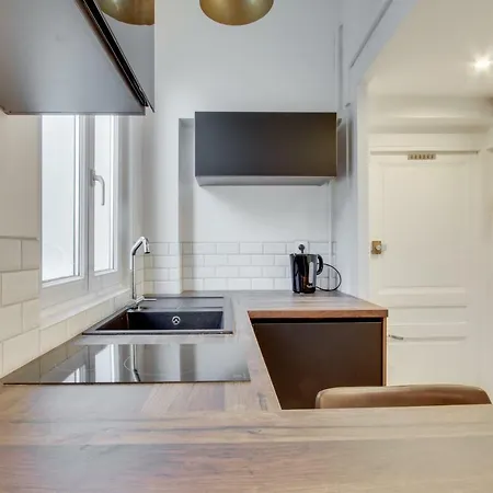 Le Saint Honore Fontainebleau