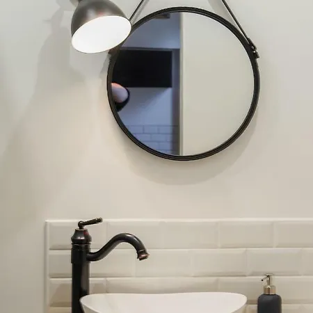 Le Saint Honore Apartment
